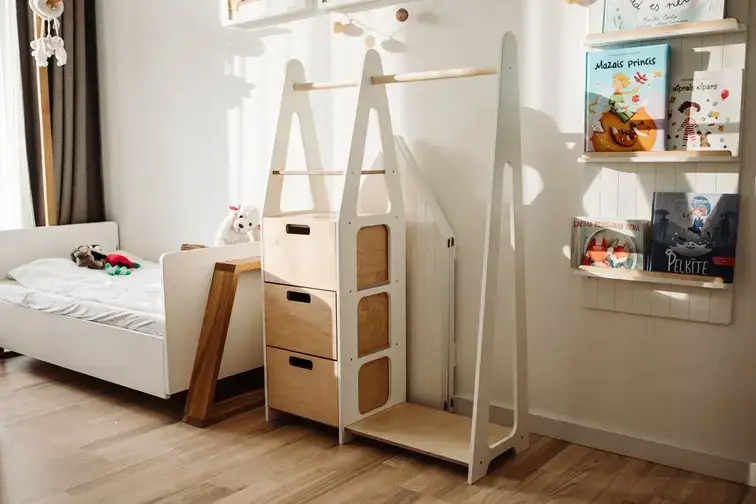 Extra rabatt Duck Woodworks, garderob klädstång med lådor, vit/natur