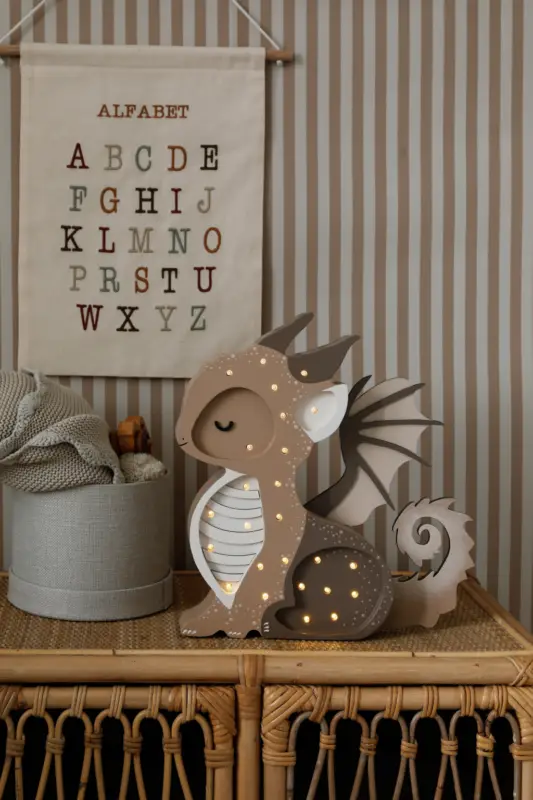 Little Lights, Nattlampa till barnrummet, Dragon Lamp, Tiramissu Brown Billigare