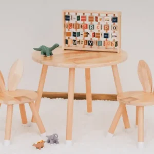 Endast denna vecka Babylove- bord med 2 kaninstolar, natur
