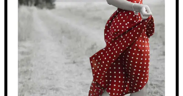 Snabb frakt Röd klänning - Kvadratisk fashion poster