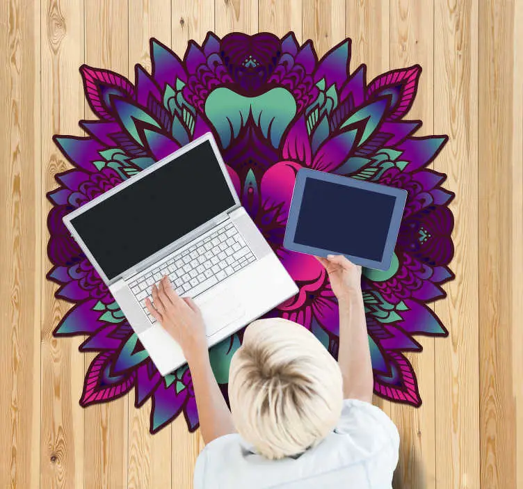 Billigare Blommig mandala lila och lila vinylmatta