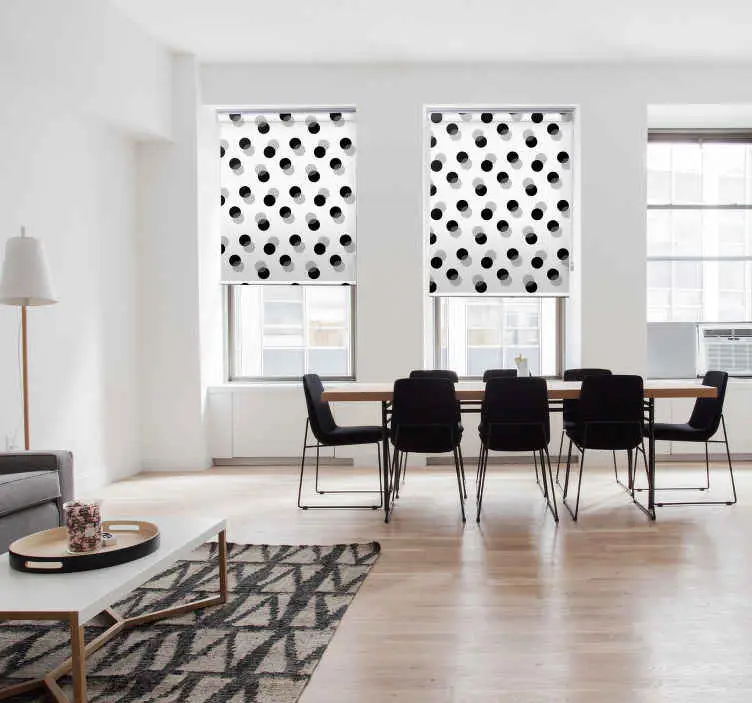 Beställ nu Rullgardin med geometrisk prickdesign