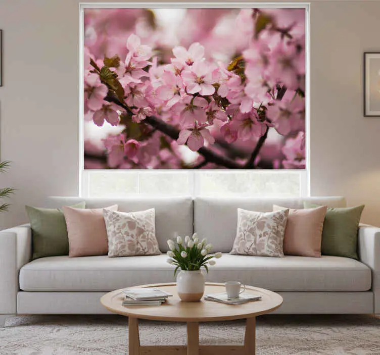 Rullgardin vardagsrum rosa körsbärsblomma Beställ idag