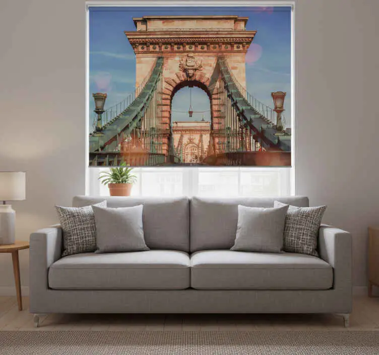 Rullgardin vardagsrum panoramautsikt budapest bro Expressleverans