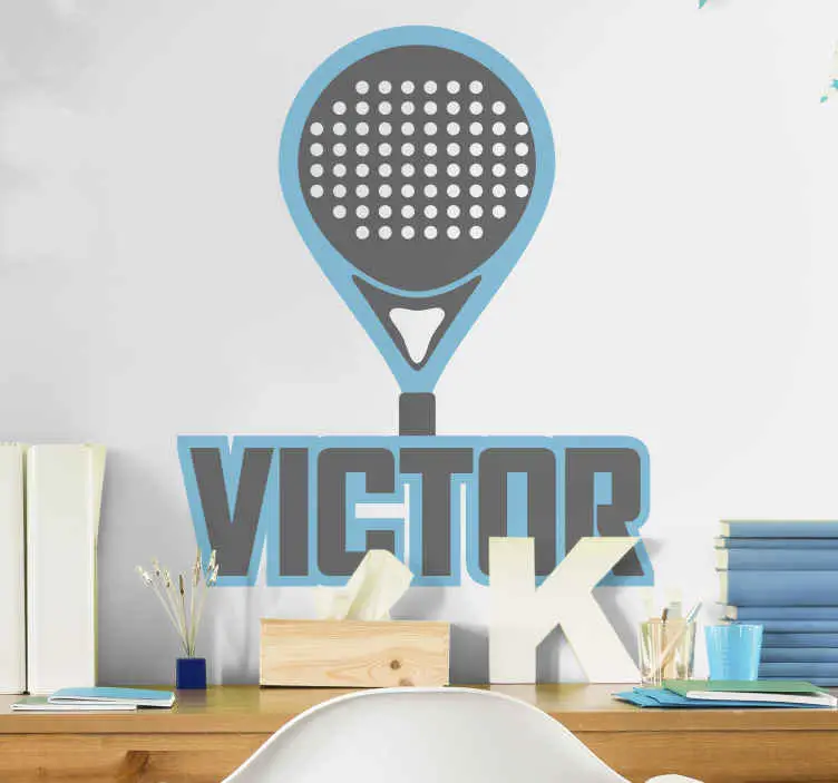 Blå padelracket med namnväggdekor Säker betalning