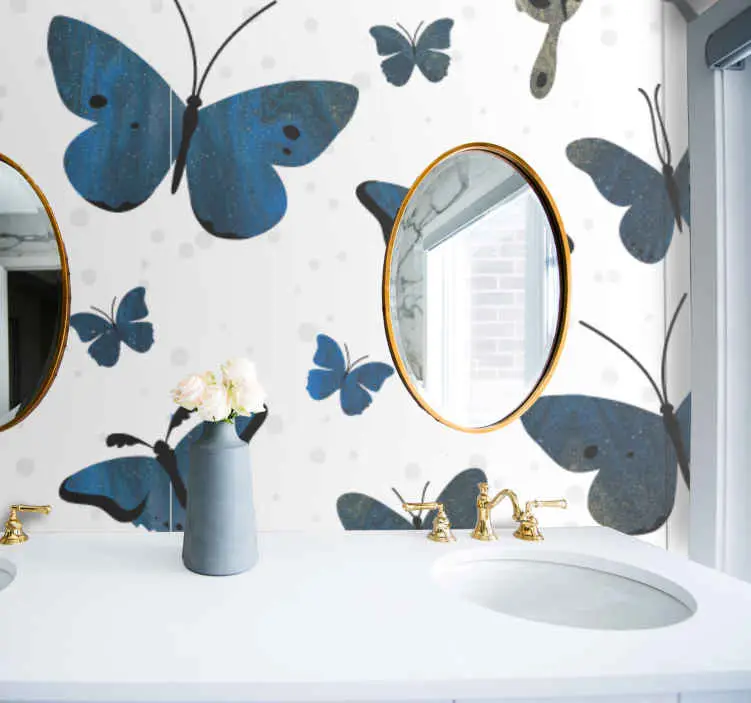 Kampanjpris Elegant flygande fjäril Badkar Fototapeter